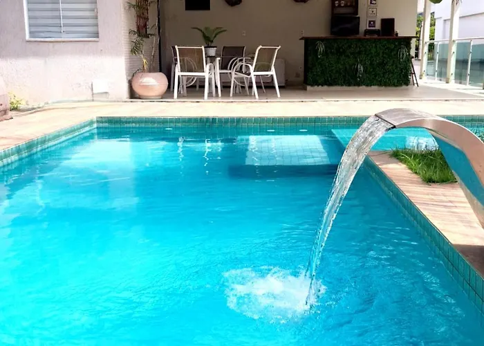 Casa Com Piscina E Muita Tranquilidade